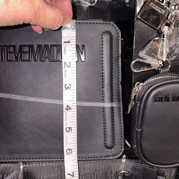 Steve Madden Gift Set Cross Body Straps Scarf Luggage Tag Earbud Case Blue More - Picture 9 of 10